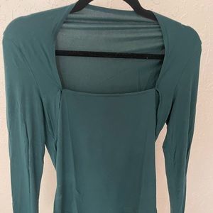 Green square neck long sleeve